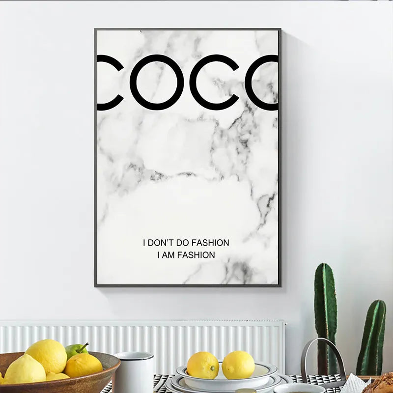 Leinwanddruck Coco Marmor I Don't do Fashion I am Fashion!