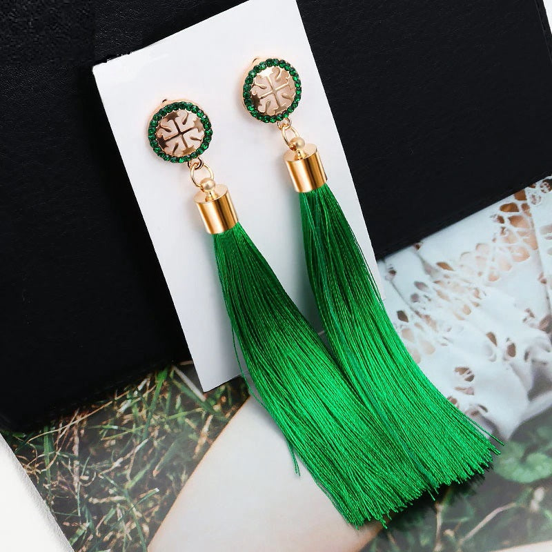Tassel Ohrringe Damen – Quasten Ohrstecker in 4 Farben
