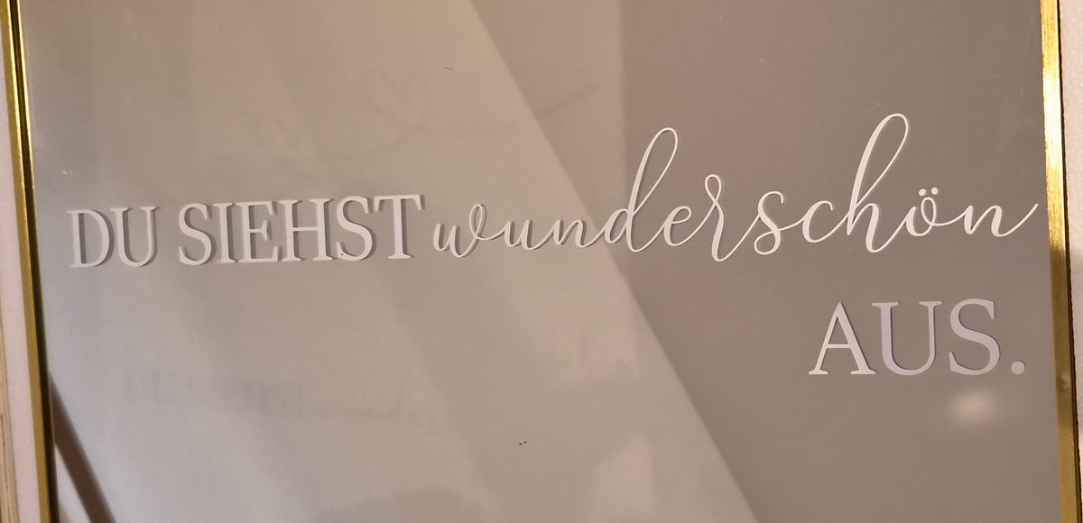 Schriftzug „Du siehst wunderschön aus.“ – Aufkleber für Spiegel & Schilder