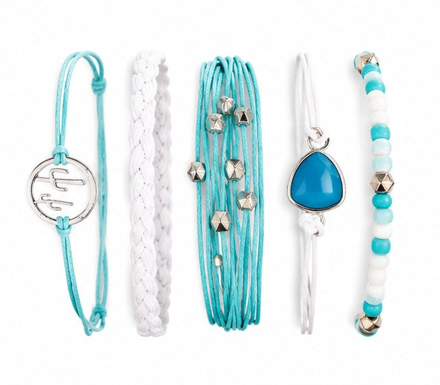 5-teiliges Armband-Set in Türkis und Weiß mit Perlen und Anhängern