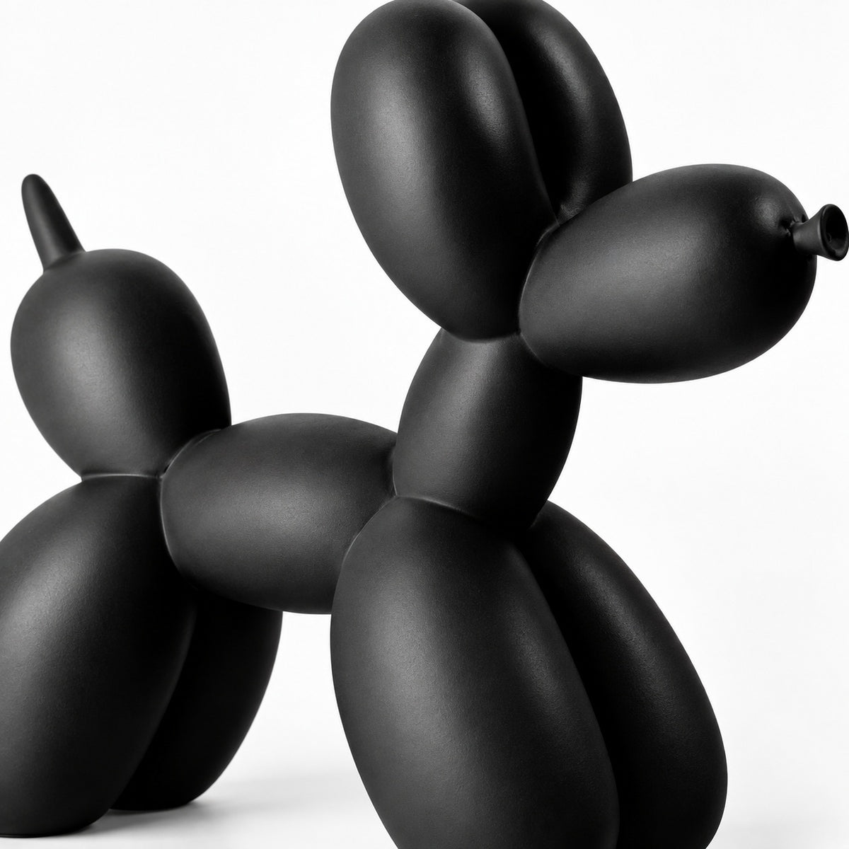 Ballonhund Figur schwarz matt – moderne Deko Statue aus Kunstharz 21 cm