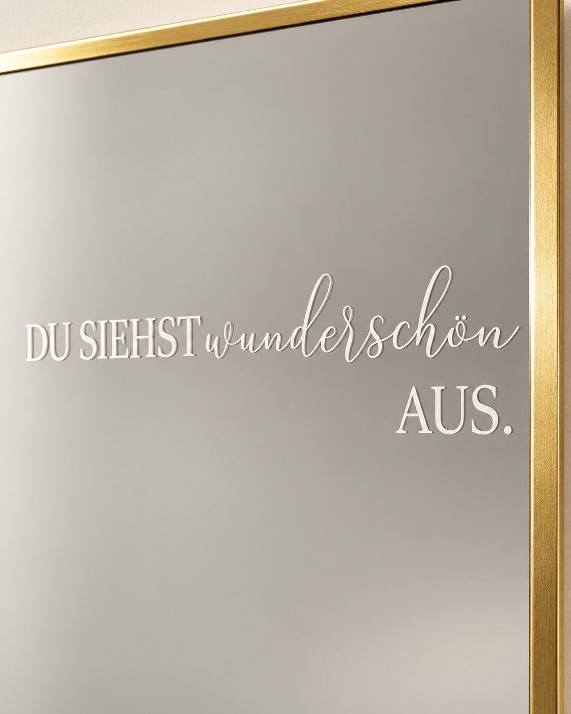Schriftzug „Du siehst wunderschön aus.“ – Aufkleber für Spiegel & Schilder